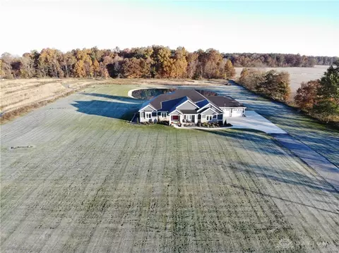 10485 Cisco Rd, Sidney, OH 45365 photo 2