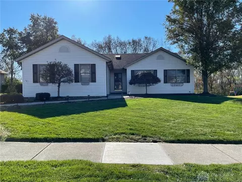 1273 Ryan Ct, Springfield, OH 45503 photo 4