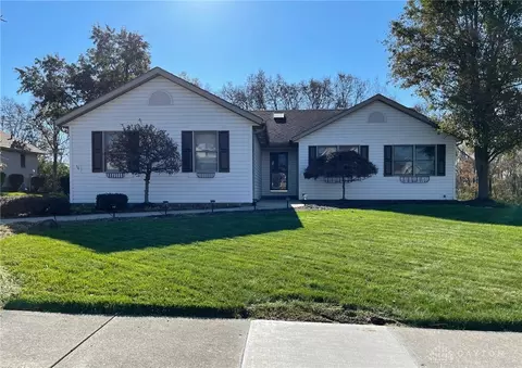 1273 Ryan Ct, Springfield, OH 45503 photo 1