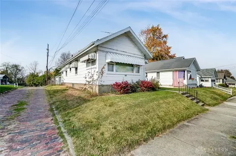 213 Seever St, Springfield, OH 45506 photo 2