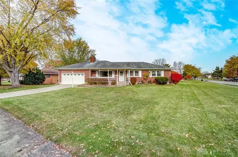 4909 W Ridgewood Rd, Springfield, OH 45503 photo 2