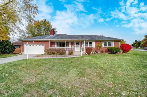 4909 W Ridgewood Rd, Springfield, OH 45503 photo 1