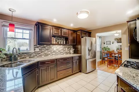4909 W Ridgewood Rd, Springfield, OH 45503 photo 16
