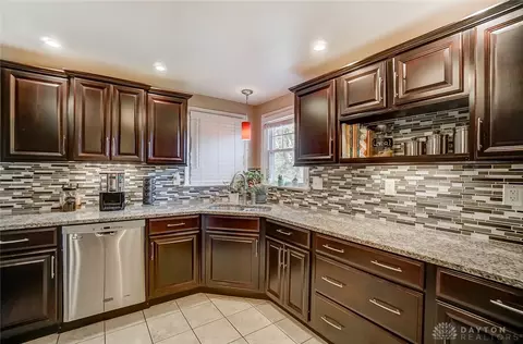 4909 W Ridgewood Rd, Springfield, OH 45503 photo 18