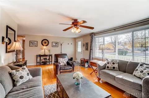 4909 W Ridgewood Rd, Springfield, OH 45503 photo 9