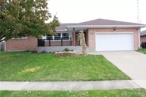 4286 Nevada Rd, Springfield, OH 45503 photo 2