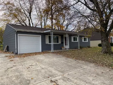 52 Joyce Dr, Fairborn, OH 45324 photo 1