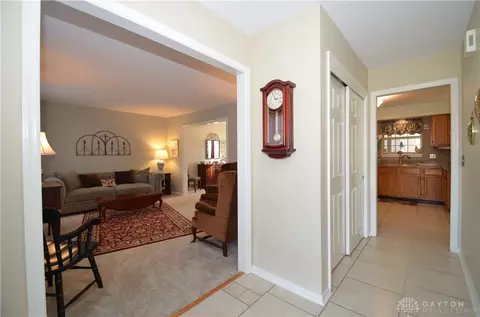 7090 Lookout Ct, Liberty, OH 45011 photo 2