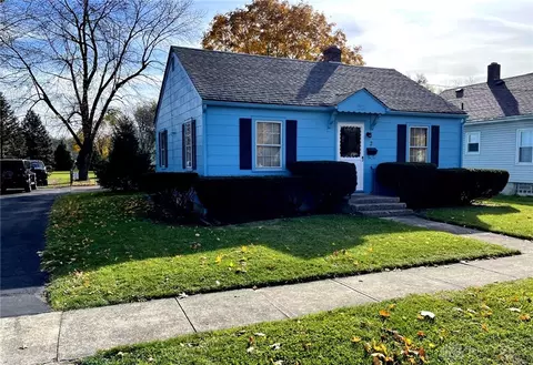 2 Maple St, Franklin, OH 45005 photo 1