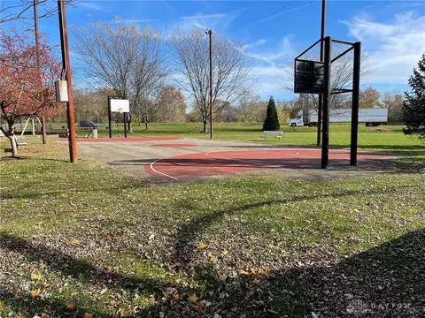 2 Maple St, Franklin, OH 45005 photo 26