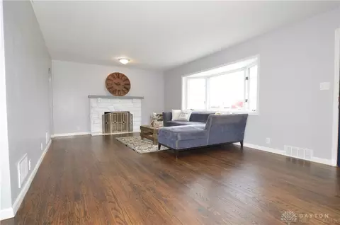 420 W Possum Rd, Springfield, OH 45506 photo 7
