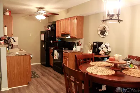 4040 Ryland Dr, Springfield, OH 45503 photo 7