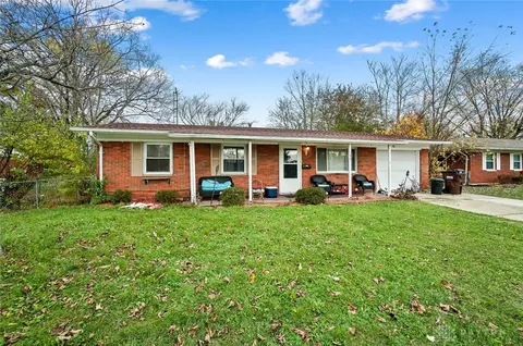 128 Sturgeon St, Springfield, OH 45506 photo 2