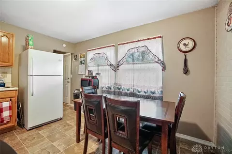 128 Sturgeon St, Springfield, OH 45506 photo 6