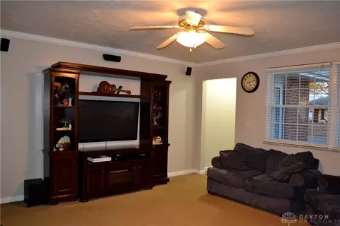 95 Walnut Pl, Springboro, OH 45066 photo 4