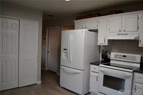 95 Walnut Pl, Springboro, OH 45066 photo 3