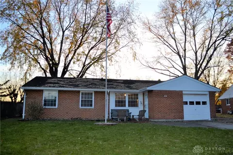 95 Walnut Pl, Springboro, OH 45066 photo 1