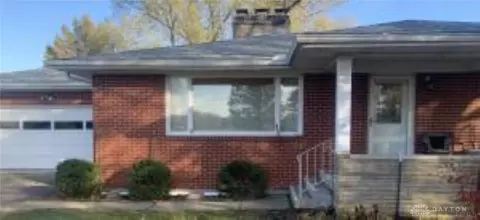 1546 W Sparrow Rd, Springfield, OH 45502 photo 3