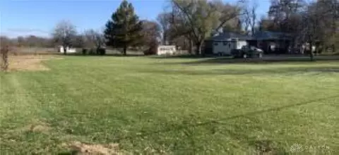 1546 W Sparrow Rd, Springfield, OH 45502 photo 27