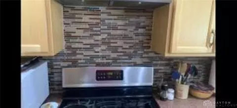 1546 W Sparrow Rd, Springfield, OH 45502 photo 23