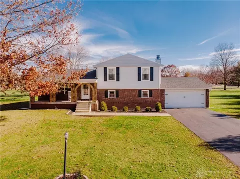 3730 Madrid Ct, Springfield, OH 45502 photo 1