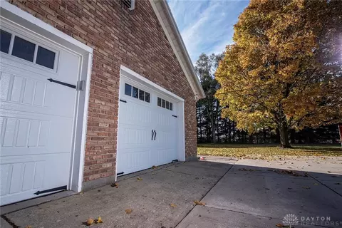 4989 Mills Rd, Springfield, OH 45502 photo 22