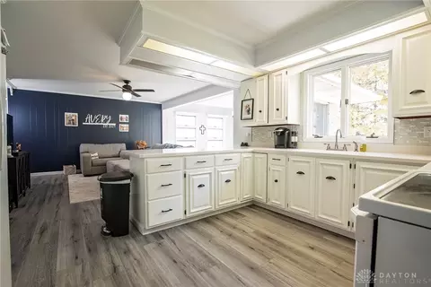 4989 Mills Rd, Springfield, OH 45502 photo 8
