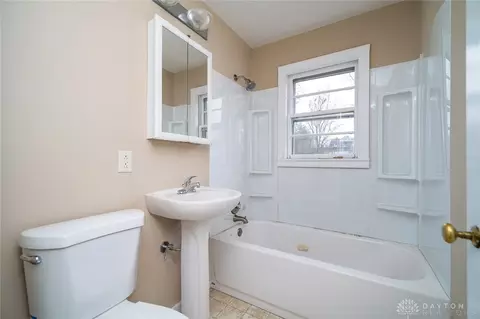 236 N Arlington Ave, Springfield, OH 45503 photo 16