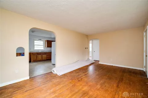 236 N Arlington Ave, Springfield, OH 45503 photo 8