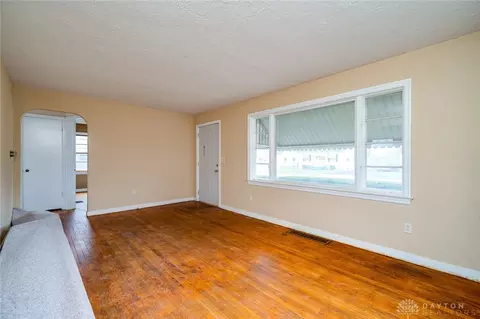 236 N Arlington Ave, Springfield, OH 45503 photo 7