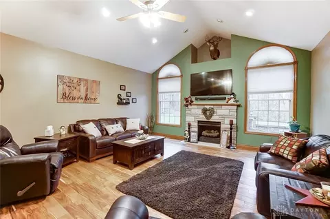 281 California Ave, Springfield, OH 45505 photo 11