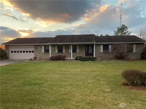 4095 Penny Pike, Springfield, OH 45502 photo 2