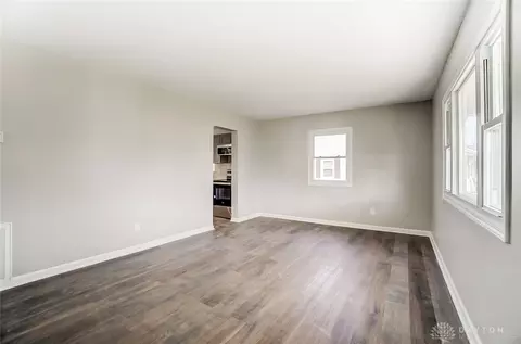 311 Gruen Dr, Springfield, OH 45505 photo 6