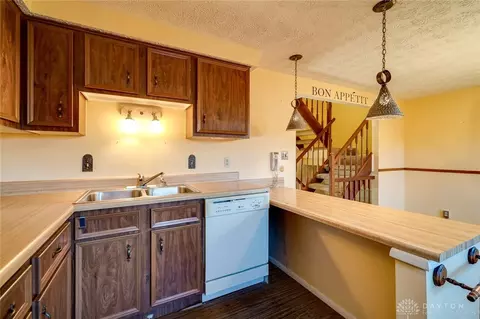 293 Progress Rd, Dayton, OH 45449 photo 13