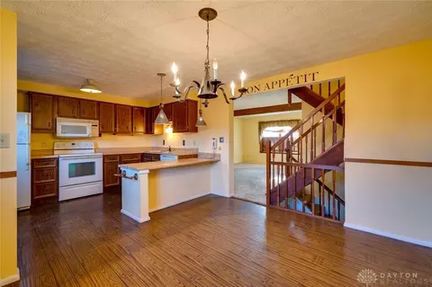 293 Progress Rd, Dayton, OH 45449 photo 11