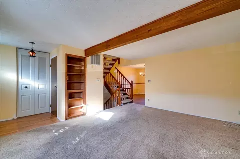 293 Progress Rd, Dayton, OH 45449 photo 10