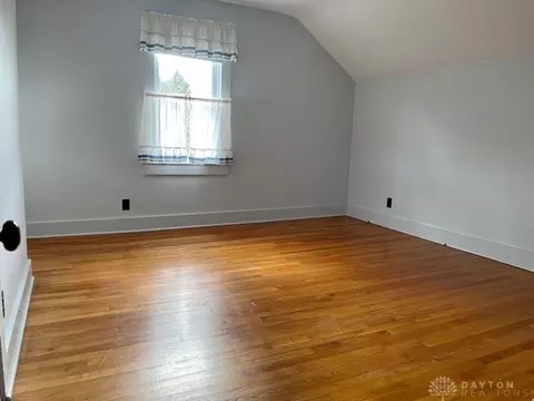 2863 E Possum Rd, Springfield, OH 45502 photo 9