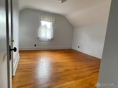 2863 E Possum Rd, Springfield, OH 45502 photo 8
