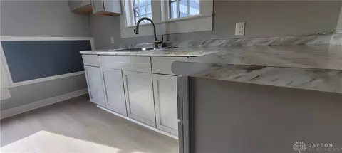 1721 Prospect St, Springfield, OH 45503 photo 8