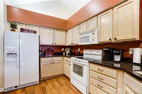 72 Villa Pointe Dr, Springboro, OH 45066 photo 5