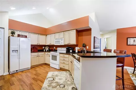 72 Villa Pointe Dr, Springboro, OH 45066 photo 19