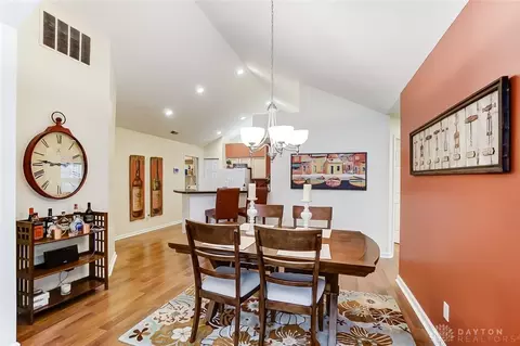 72 Villa Pointe Dr, Springboro, OH 45066 photo 27