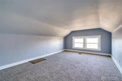 4330 Sullivan Ave, Cincinnati, OH 45217 photo 39