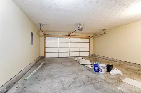 1434 Michael Dr, Troy, OH 45373 photo 27