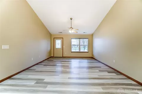 1434 Michael Dr, Troy, OH 45373 photo 5