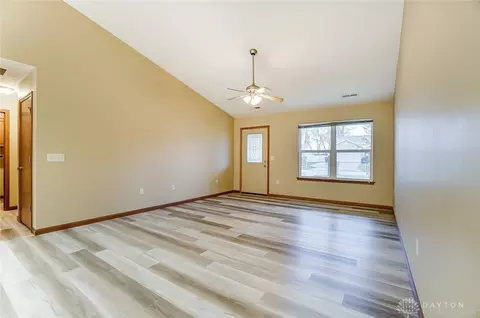 1434 Michael Dr, Troy, OH 45373 photo 7