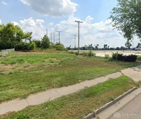 3928 N Dixie Dr, Harrison Twp, OH 45414