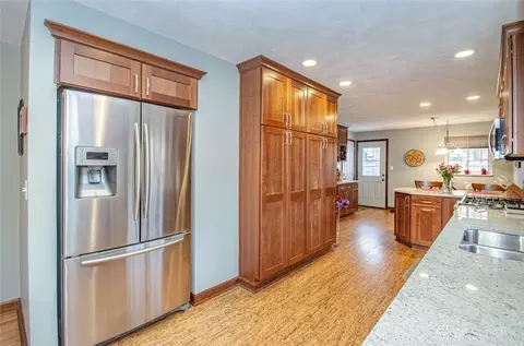 523 S Claridge Dr, Kettering, OH 45429 photo 10