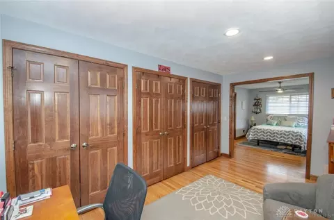 523 S Claridge Dr, Kettering, OH 45429 photo 20