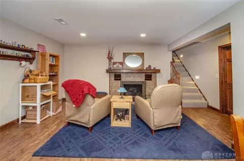 523 S Claridge Dr, Kettering, OH 45429 photo 26